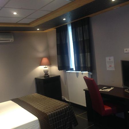 Apparthotel Belle Vue La Louviere Bagian luar foto
