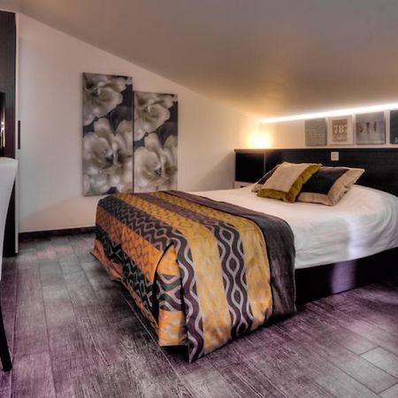 Apparthotel Belle Vue La Louviere Bagian luar foto