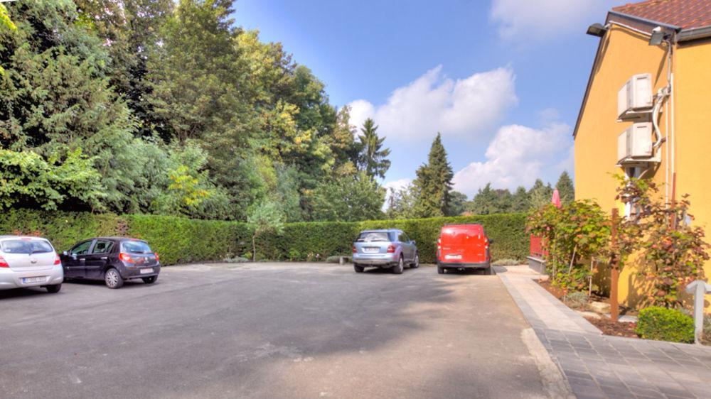 Apparthotel Belle Vue La Louviere Bagian luar foto