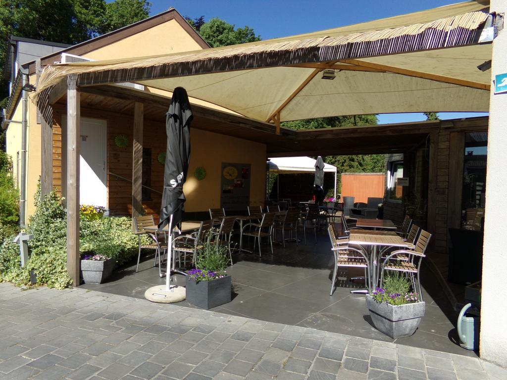 Apparthotel Belle Vue La Louviere Bagian luar foto