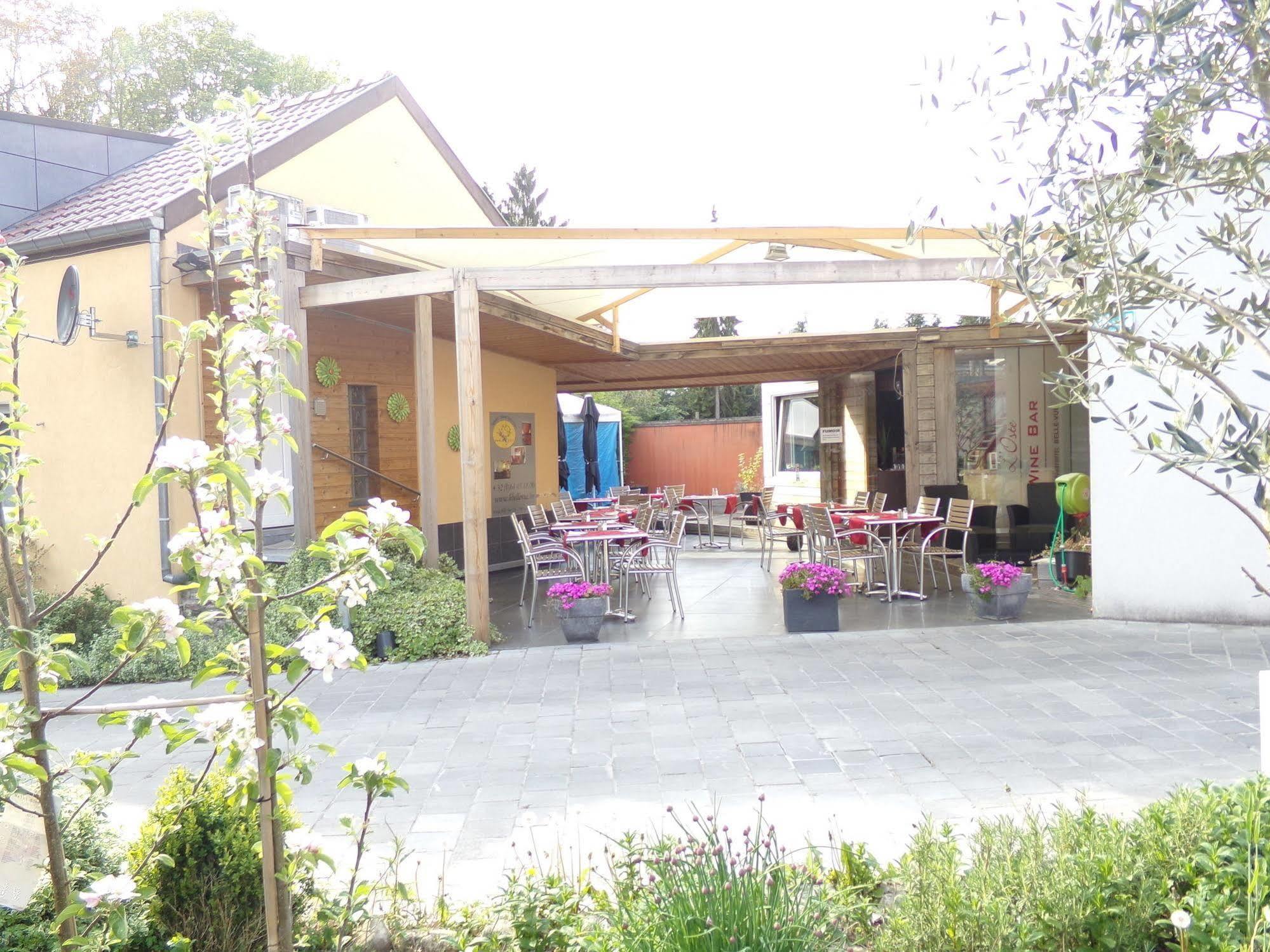 Apparthotel Belle Vue La Louviere Bagian luar foto