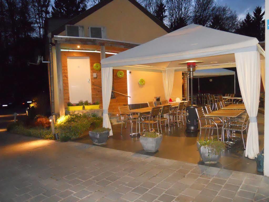 Apparthotel Belle Vue La Louviere Bagian luar foto